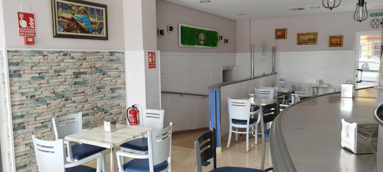 Hotel Miraya Beach Torre Del Mar Esterno foto