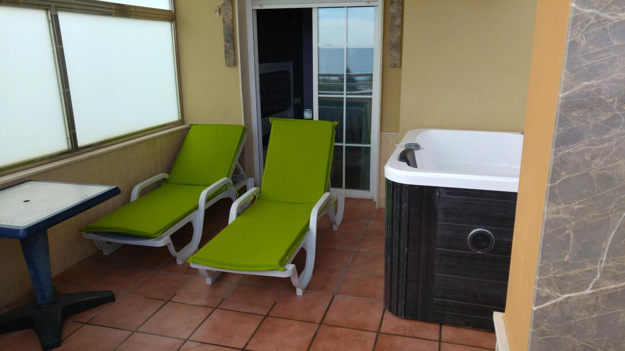 Hotel Miraya Beach Torre Del Mar Camera foto